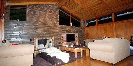 Отель Malaika Lodge
