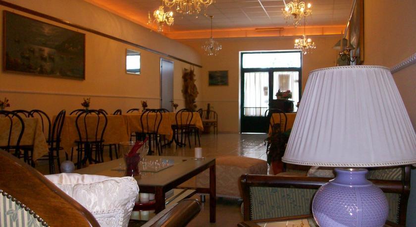 Отель Hotel Il Quadrifoglio