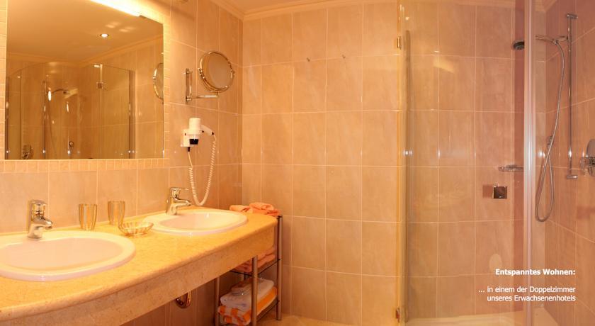 Отель Anti-Stress-Resort Alpenhotel Karwendel - Adults Only
