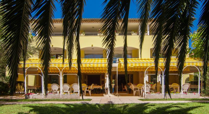Отель Hostellerie du Golf