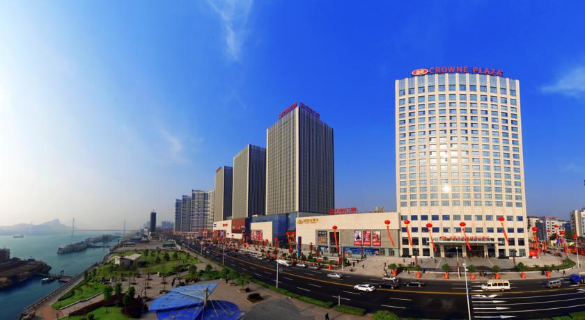 Отель Crowne Plaza Yichang