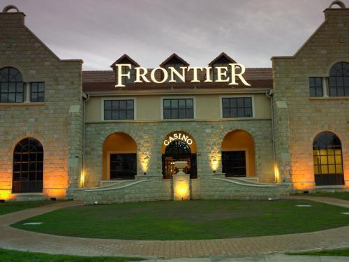 Отель Peermont Metcourt at Frontier, Bethlehem