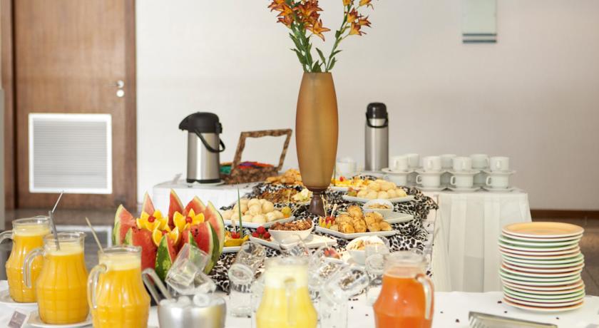 Отель Quality Hotel Curitiba