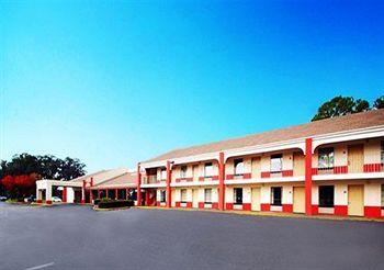 Отель Econo Lodge