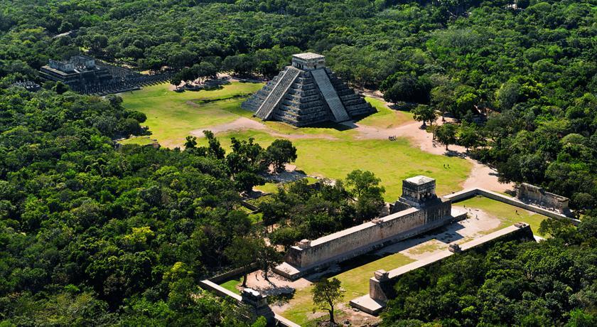 Отель The Lodge at Chichen Itza