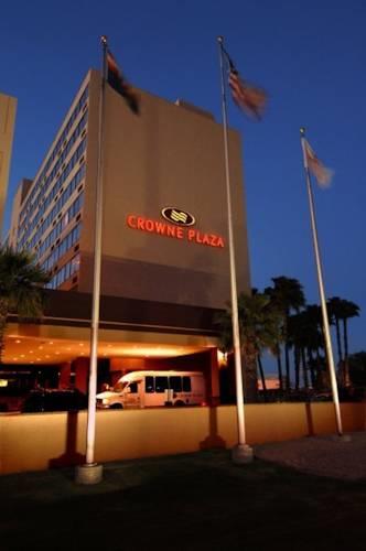 Отель Coast Phoenix Sky Harbor Hotel