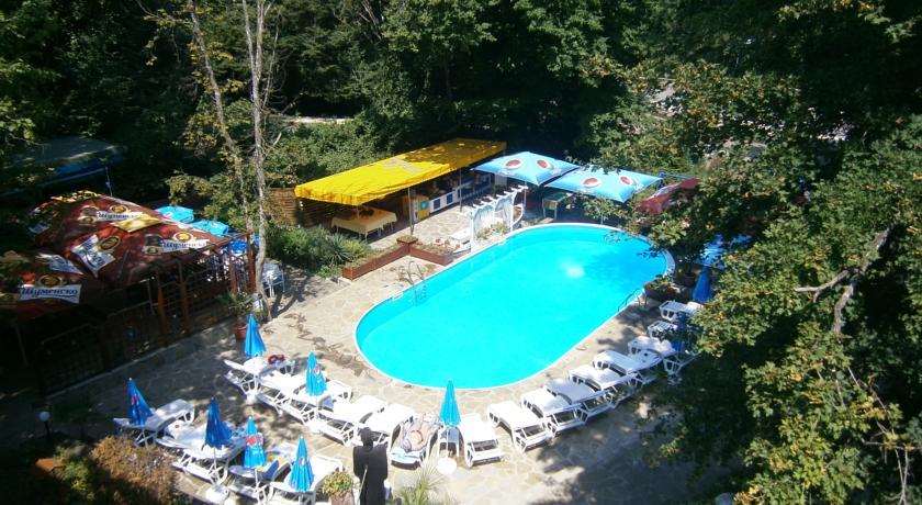Отель Ariana Hotel