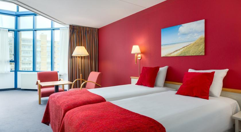 Отель NH Zandvoort Hotel