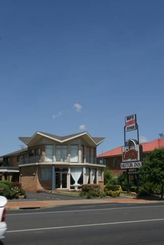 Отель Countryman Motor Inn