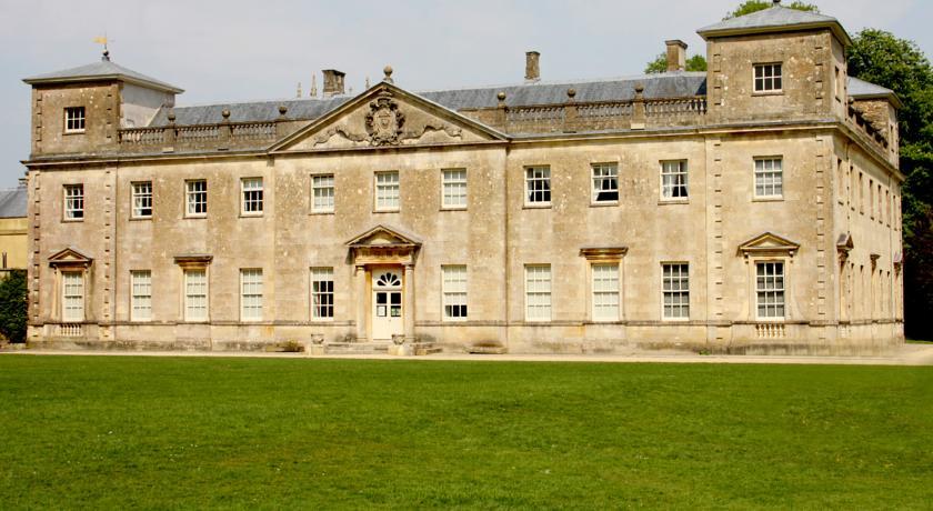 Отель Lydiard House Conference Centre