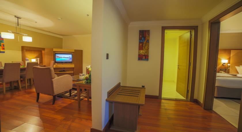 Отель Golden Tulip Buraidah Al Qassim