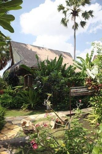 Отель Pulsawat Palm Resort