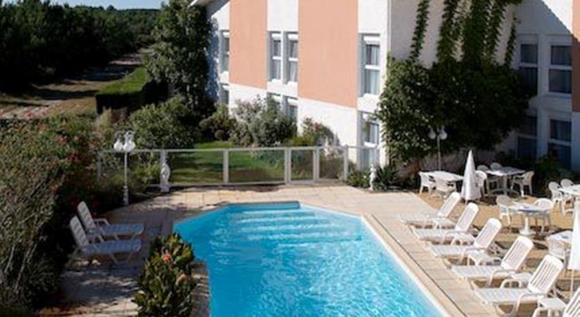 Отель Hôtel Restaurant La Forestière