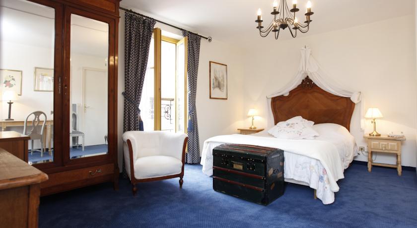 Отель Hotel les Armoiries