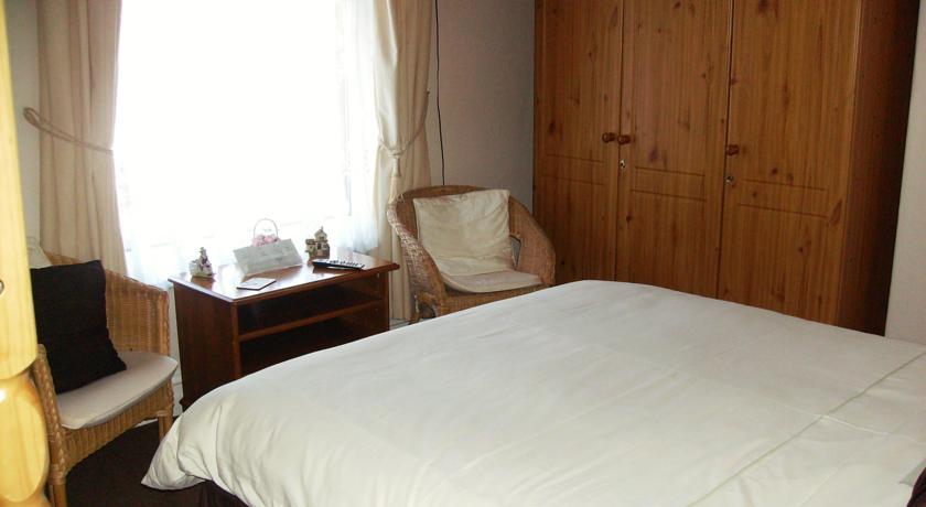 Гостевой дом Etherleigh Guest House