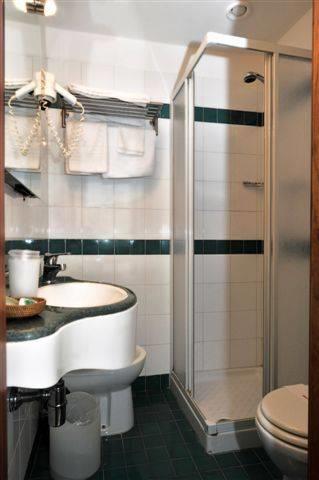 Отель Hotel Boston