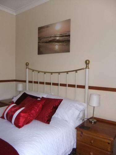 Мини-отель Glenrossie Guest House