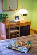 Отель Hotel 3 Querce
