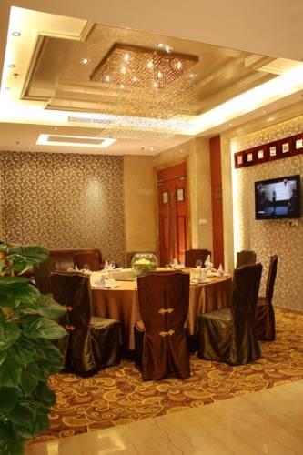 Отель Bolton Hotel