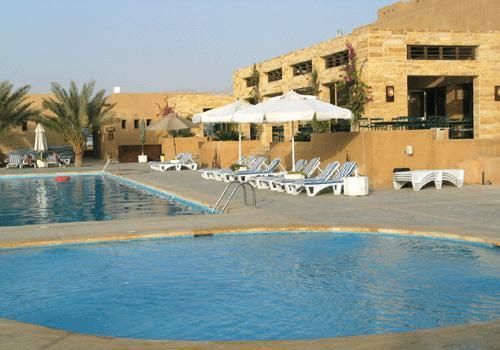 Coral Bay Hotel