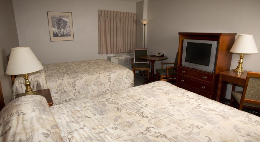 Отель Heritage Inn Hotel & Convention Centre - Taber