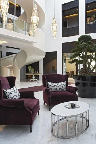 Queen Victoria Hotel
