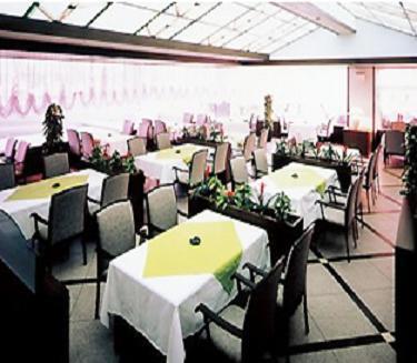 Отель Hotel Grantia Komatsu Airport