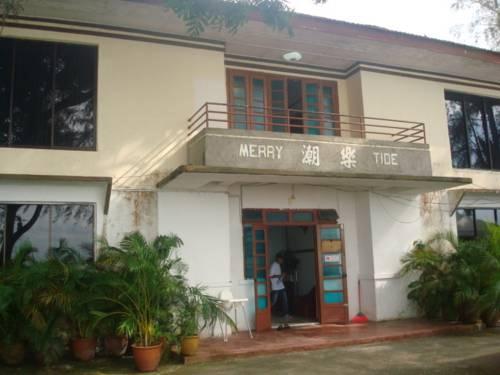 Отель Sea Wind Beach Motel