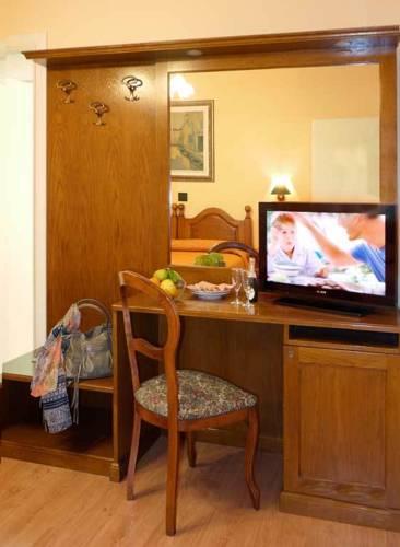 Отель Hotel Victoria