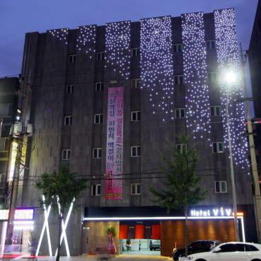 VIV Tourist Hotel
