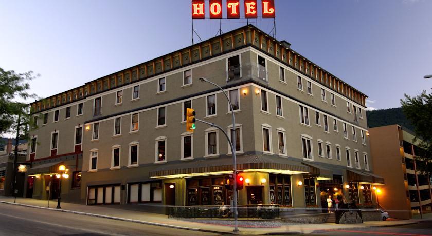 Отель Hume Hotel