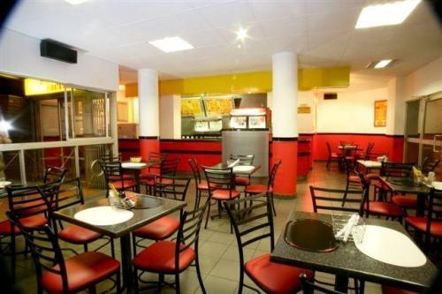 Отель Riviera Hotel Durban