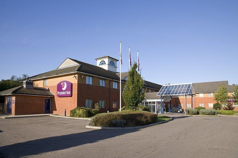 Отель Premier Inn Luton South (M1, J9)