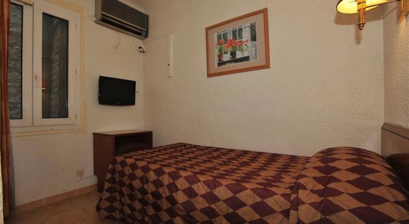 Отель Hotel Acanthid