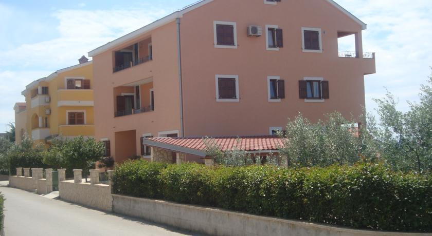 Апартаменты Apartments Luana