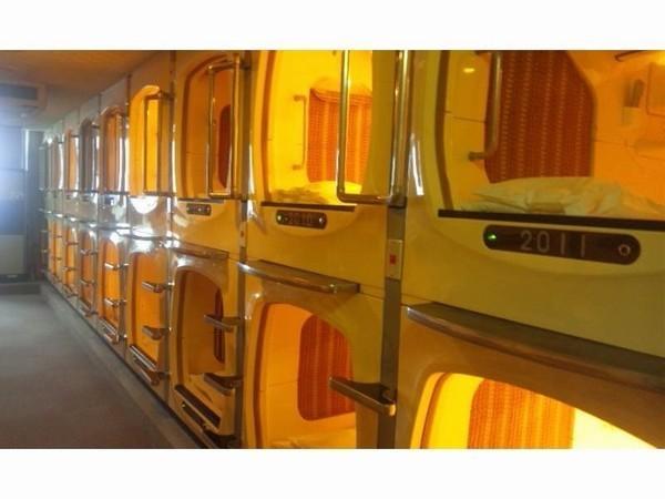 Отель Sauna and Capsule Hotel Hollywood
