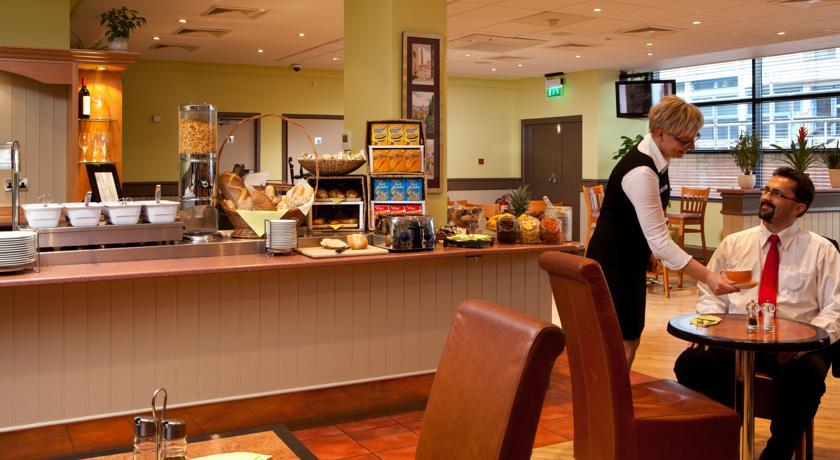 Отель Ibis Stevenage Centre