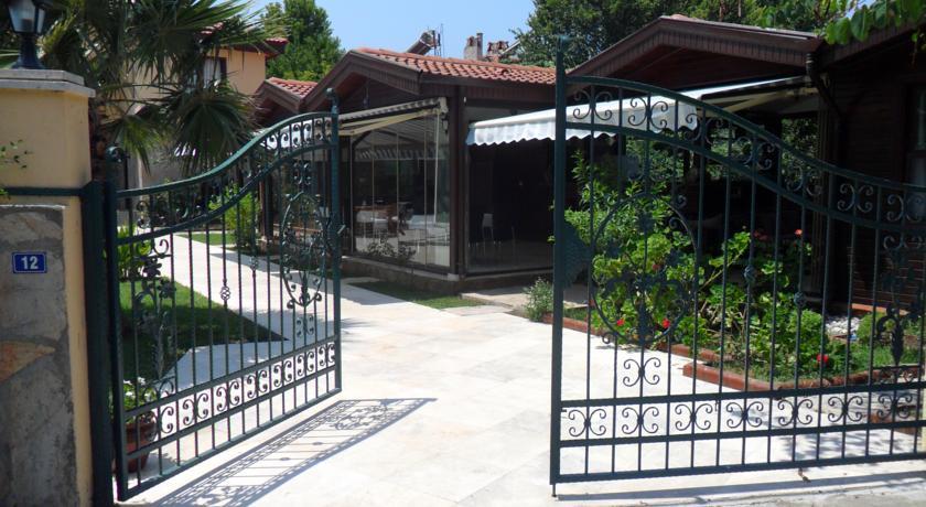 Отель Dalyan Dostlari Evi
