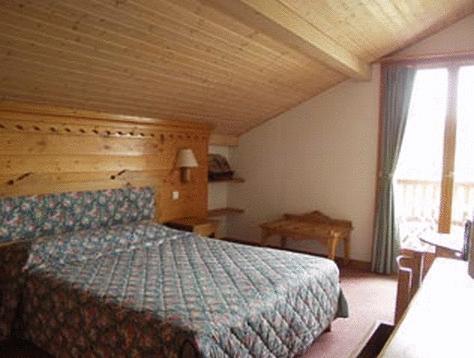 Отель L'ancolie "Chalet Du Lac"