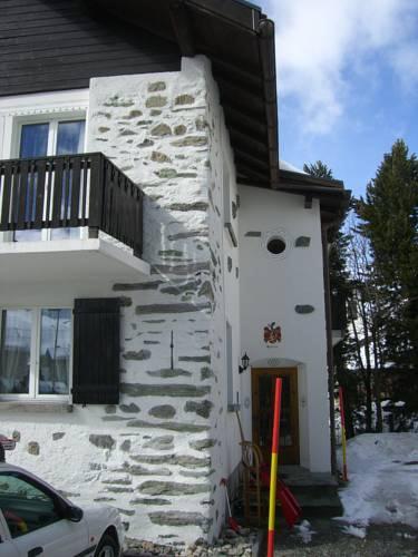 Апартаменты Wohnung La Giüglia