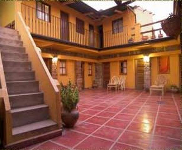 Хостел La Cumbre Hostel