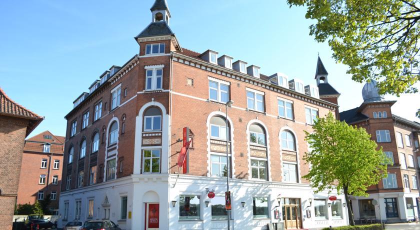 Отель Hotel Ansgar