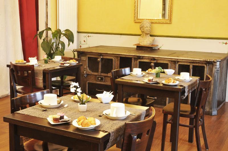 Отель Hôtel sévigné