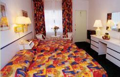 Отель Travelodge Monaco Beach Resort