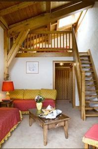 Отель Hôtel La Grange d'Arly