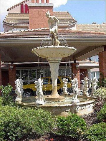 Отель Monte Carlo Inn Oakville Road East