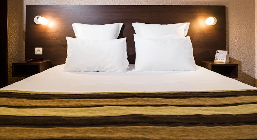 Отель Comfort Hotel Champigny Sur Marne
