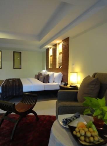 Отель Nan Boutique Hotel