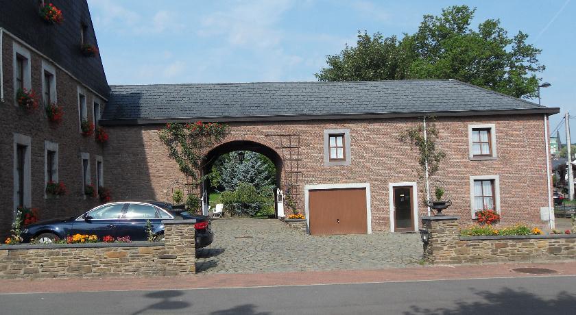 Отель Auberge Du Père Boigelot