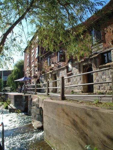 Отель The Old Mill